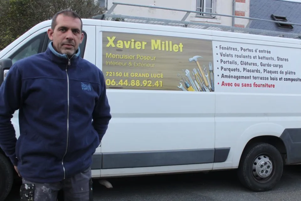 installation porte de garage ballan mire