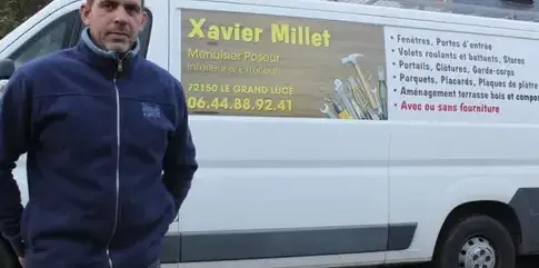 installation porte de garage Château Renault-3