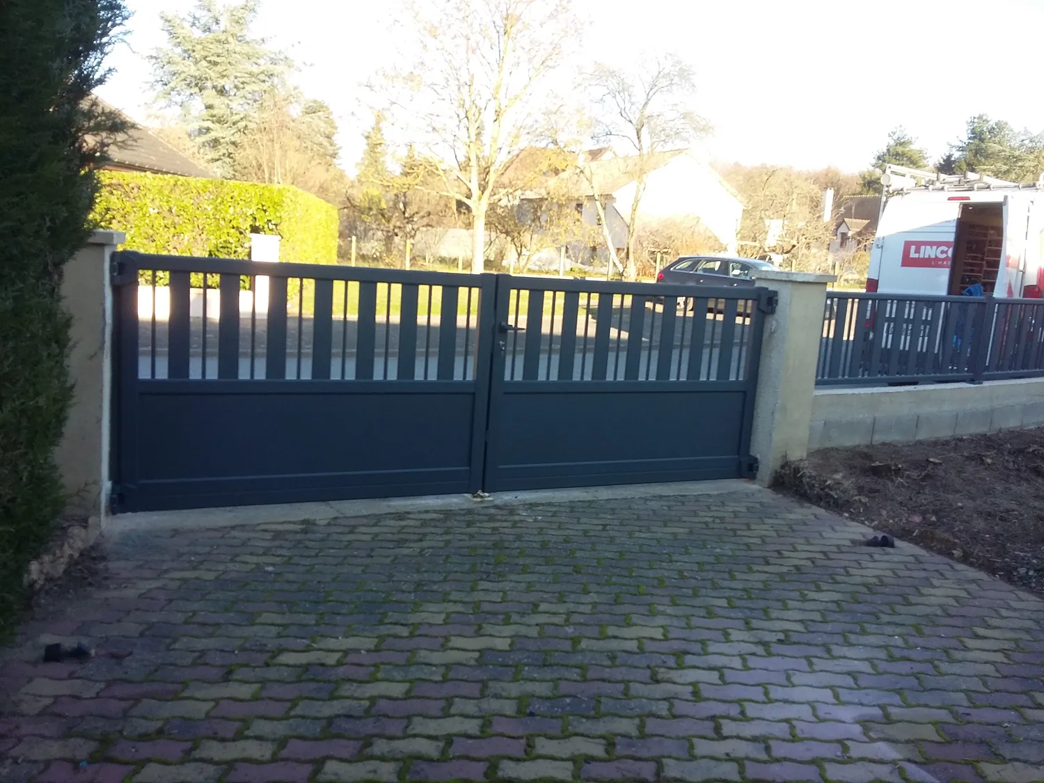 pose portails le grand luce